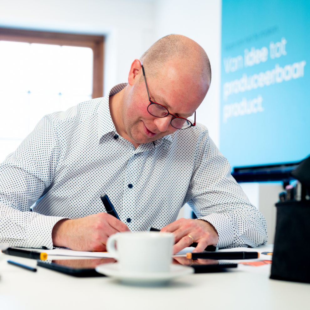 Artori - Steven Van den Bremt